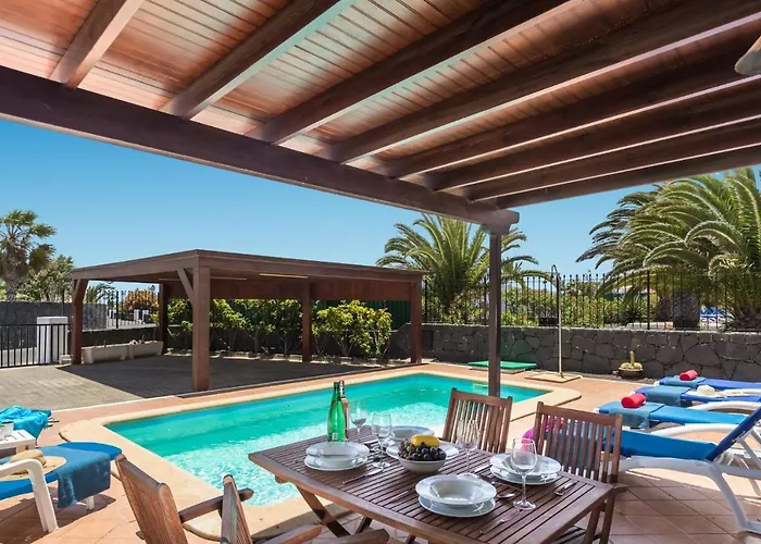 Villa Siroco Lanzarote By *