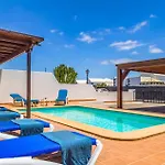 فيلة Siroco Lanzarote By *